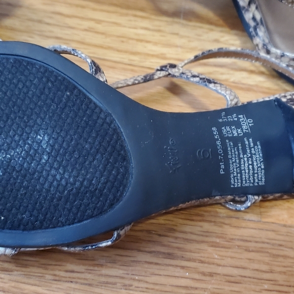 Fioni - Picture 3 of 3